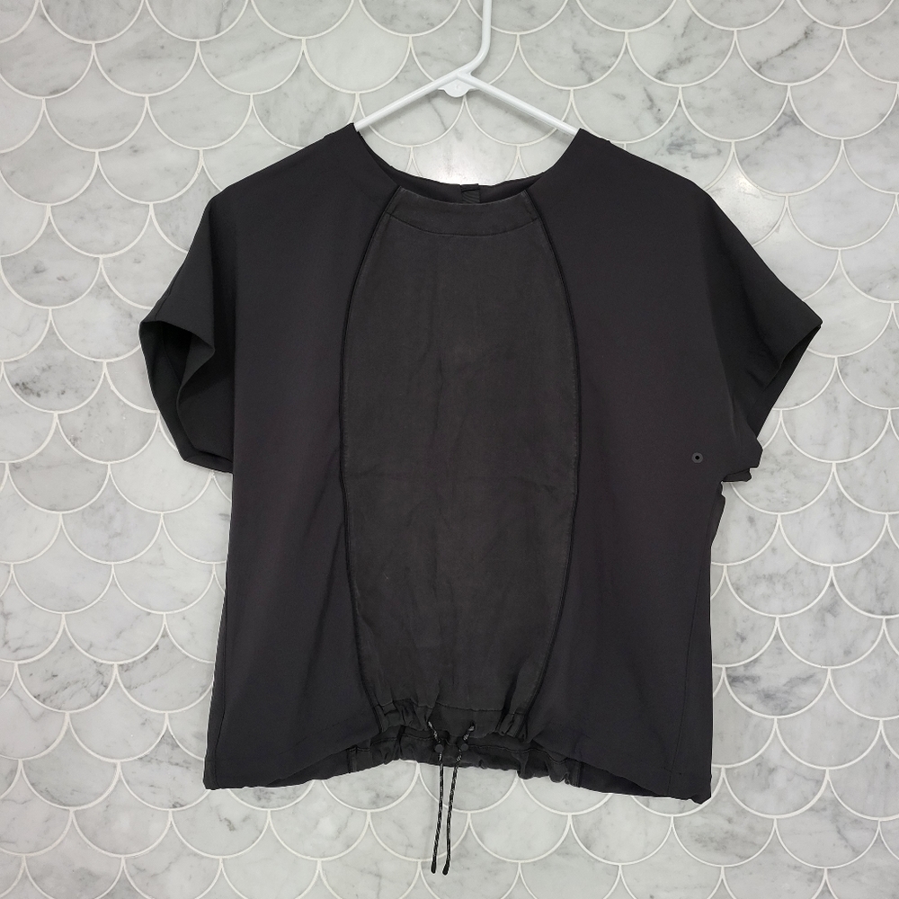 Lululemon Adjustable Drawcord Waist Tie Top